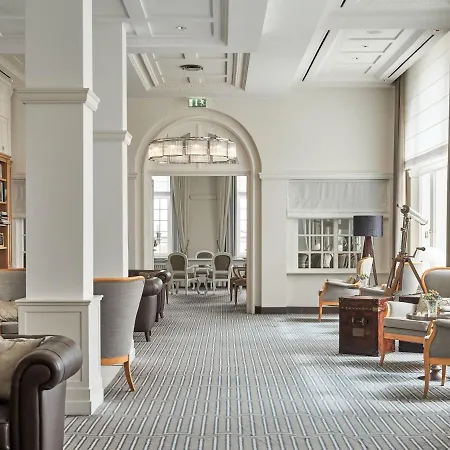 Отель A-rosa Kurhaus 5*