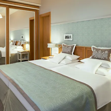 Отель A-rosa Kurhaus