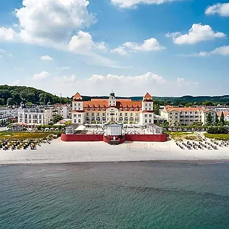 A-rosa Kurhaus 5* Binz