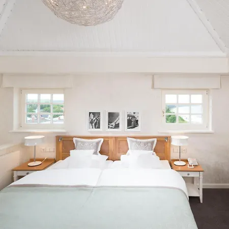 A-rosa Kurhaus 5* Остзебад Бинц