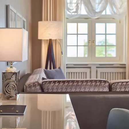 A-rosa Kurhaus Отель Остзебад Бинц