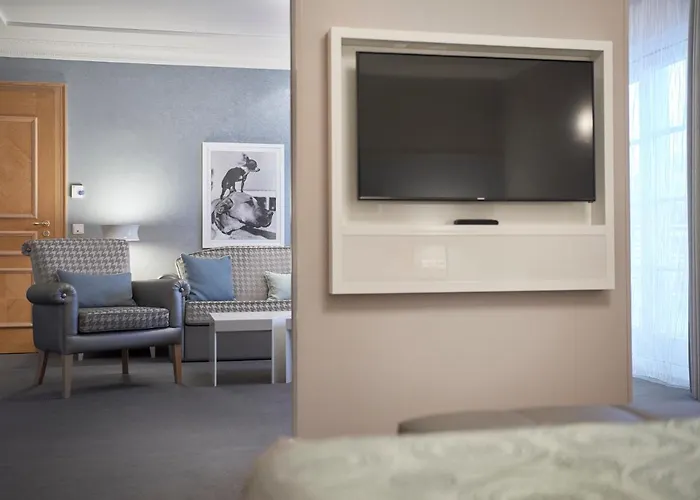 Hotel A-rosa Kurhaus 5*